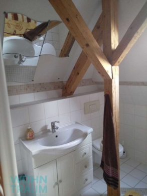 Paulusviertel – ruhige Nichtraucherwohnung im Dachgeschoss mit Klimaanlage und Einbauküche, 06114 Halle, Dachgeschoss